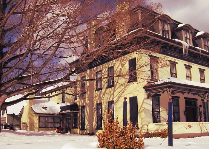 Allegheny Street Bed & Breakfast
